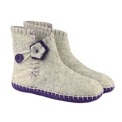 Uldstvler Lysegr med blomst - uden trdepude